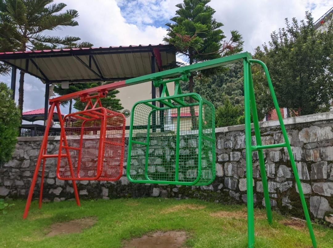 Mist n Meadows Resort Rājgarh Exterior foto
