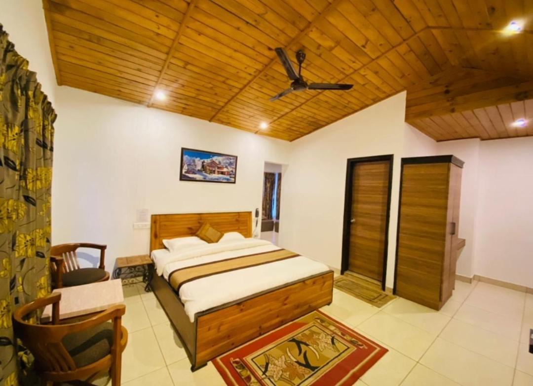 Mist n Meadows Resort Rājgarh Exterior foto