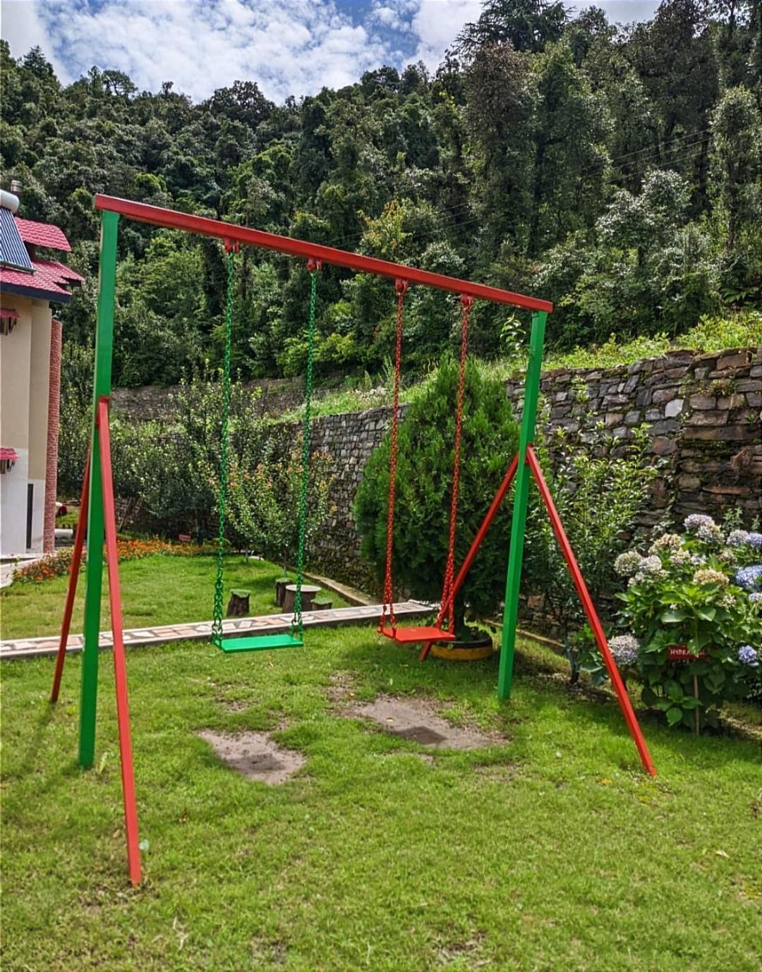 Mist n Meadows Resort Rājgarh Exterior foto