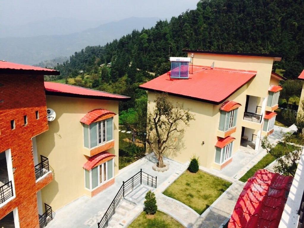 Mist n Meadows Resort Rājgarh Exterior foto