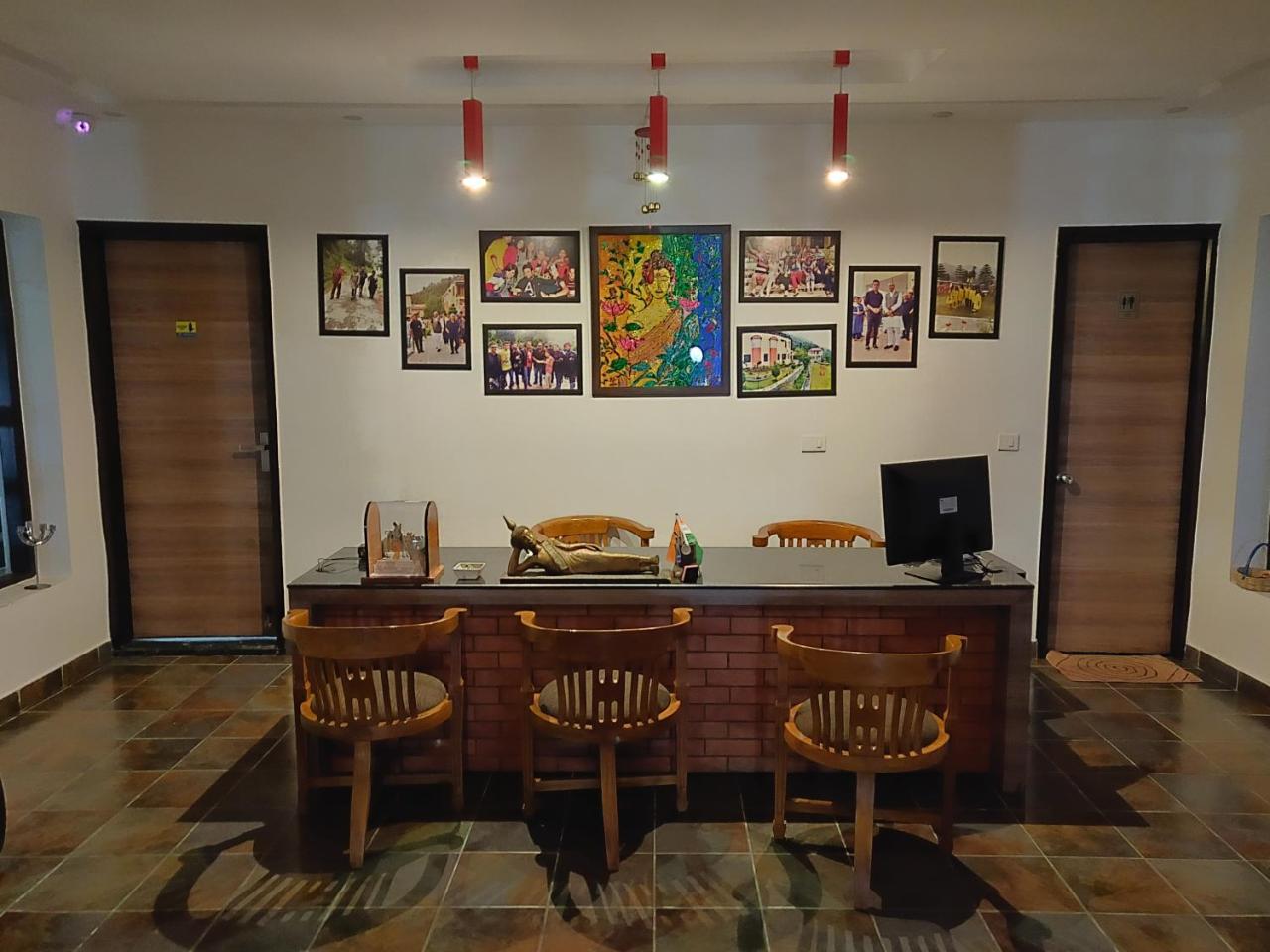 Mist n Meadows Resort Rājgarh Exterior foto